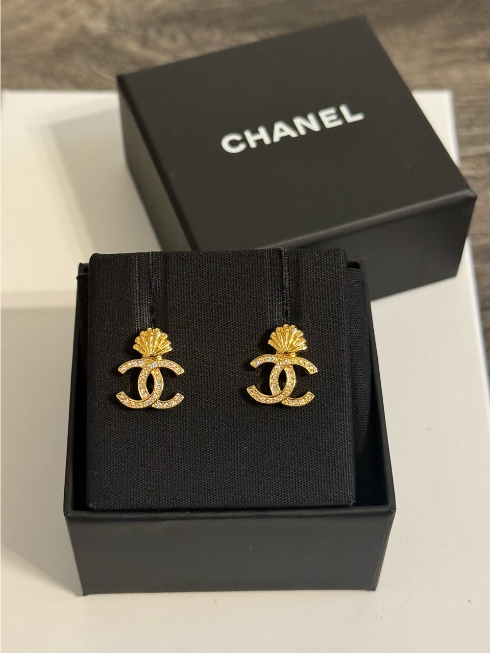 CHANEL Gold Crystal CC Shell Stud Earrings
